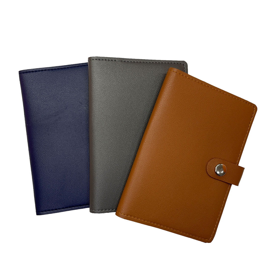 LEATHER PASSPORT HOLDER WITH SNAP